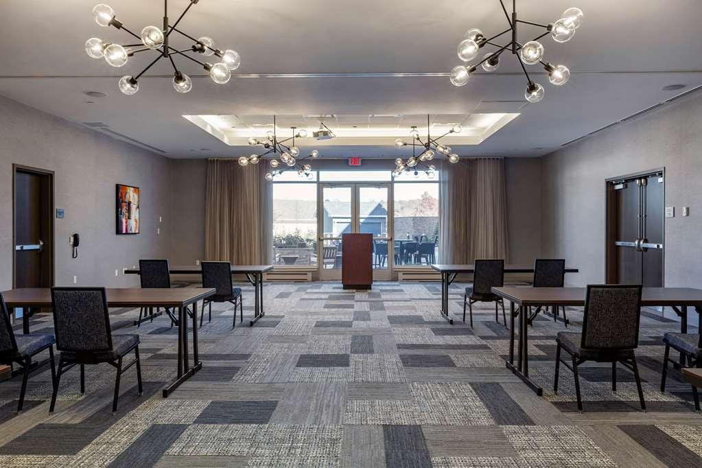 Cambria Hotel Manchester South Windsor Facilidades foto