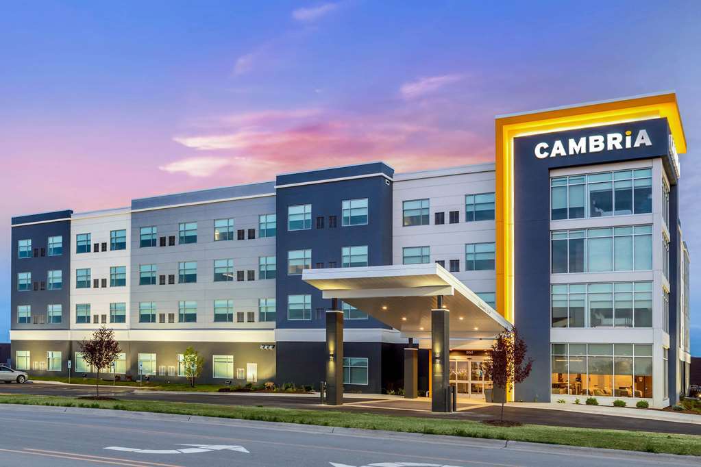 Cambria Hotel Manchester South Windsor Exterior foto